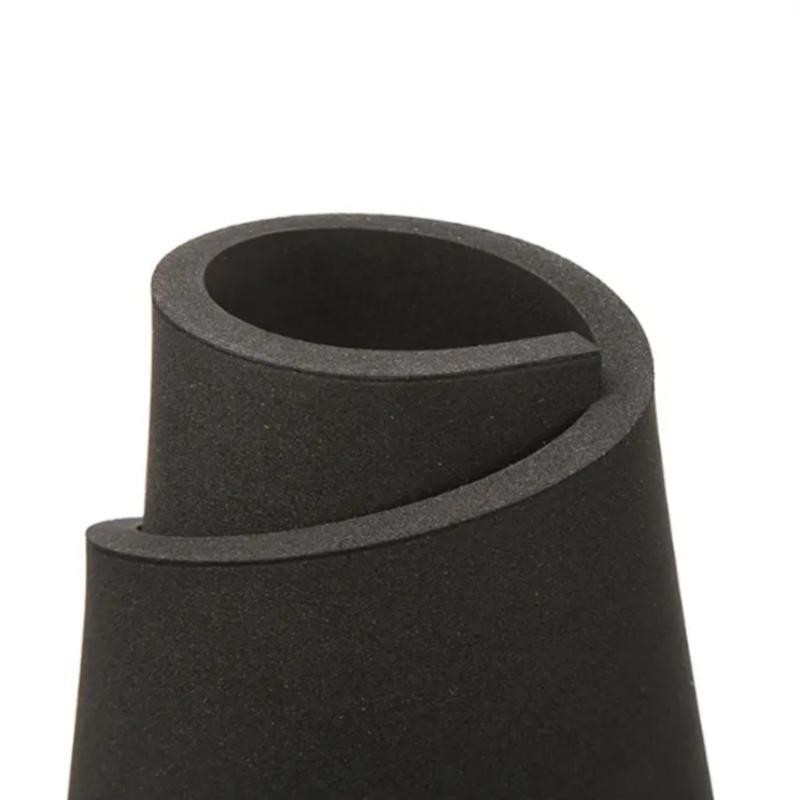 Couleur noire Matériau en caoutchouc de silicone résistant à l'électricité 1.19 Densité 350% Elongation